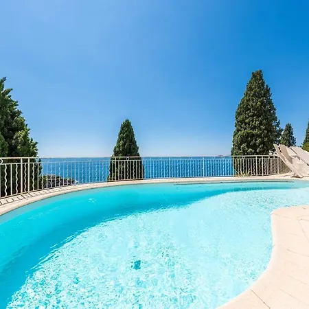 Panoramic Sea View In شقة