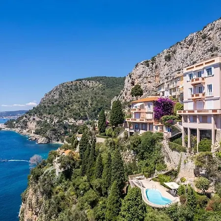 Panoramic Sea View In *
